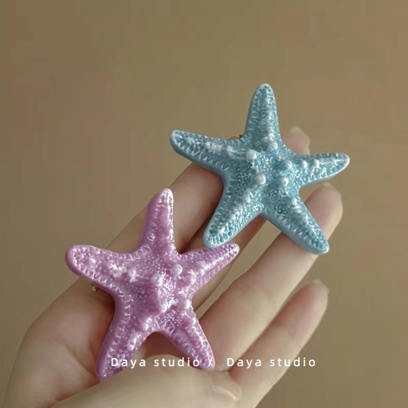 Lolita冰淇淋小物发夹胸针，甜呲毛球边夹头饰，如何打造梦幻甜心造型？