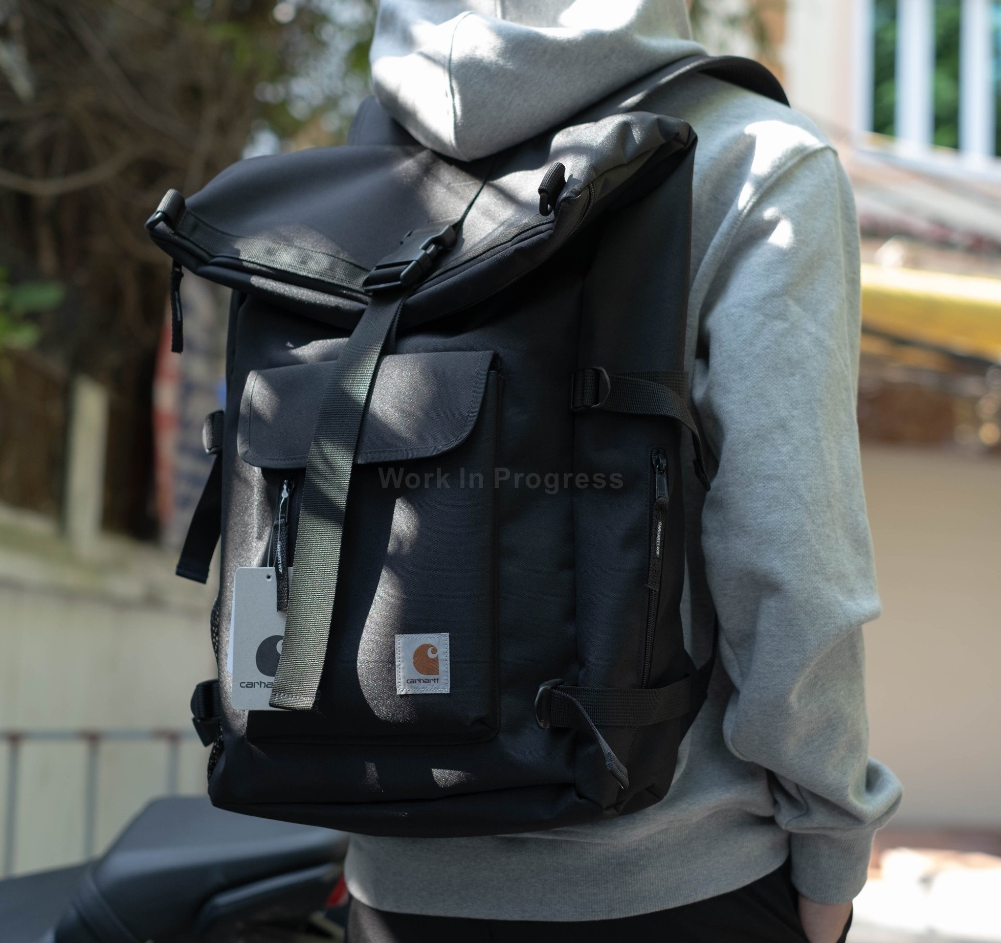 现货CARHARTT WIP PHILIS BACKPACK：潮流背包新宠，解锁你的百变造型！
