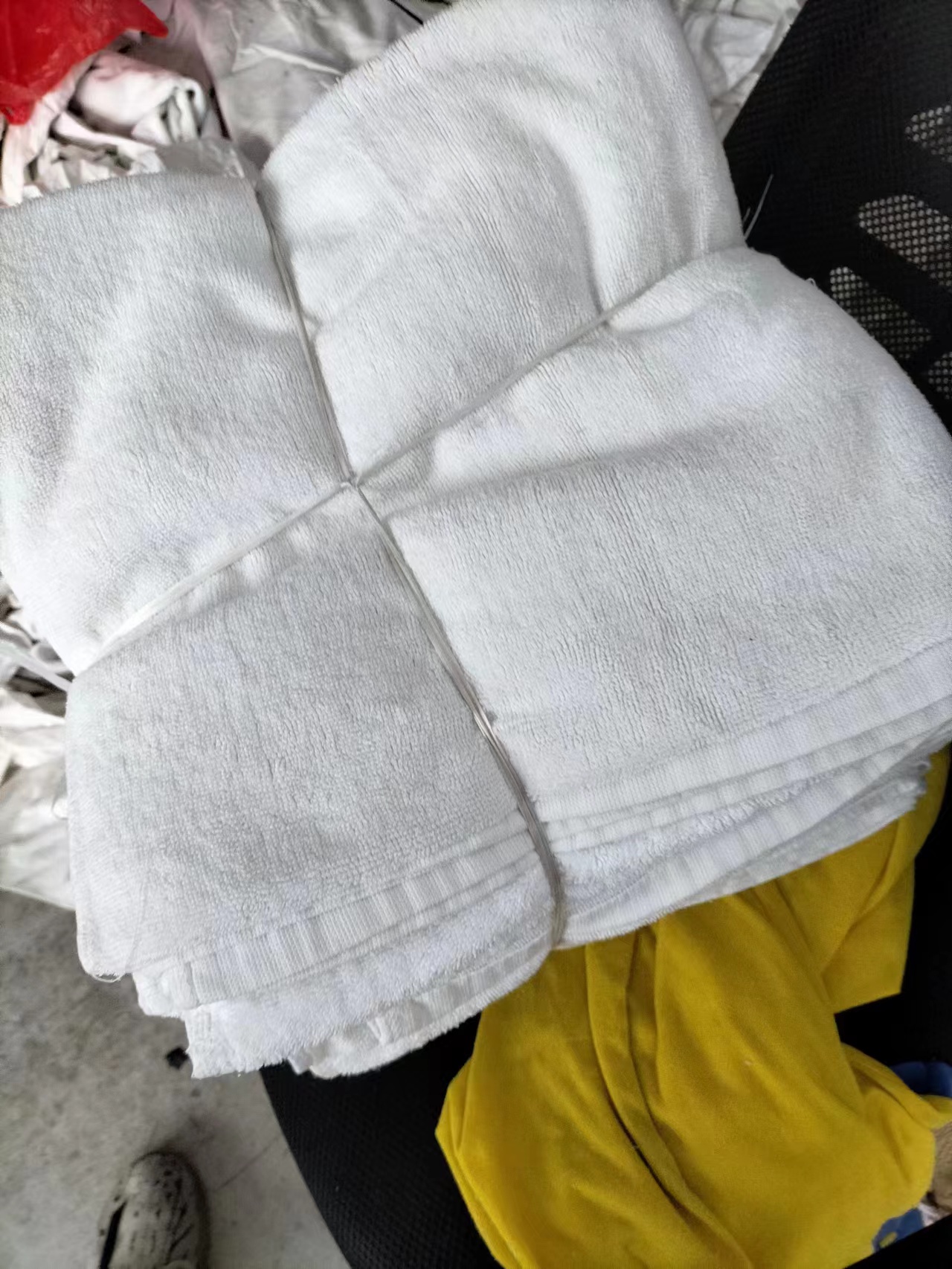 工业抹布纯棉擦机布：酒店二手破损毛巾浴巾变身吸水吸油神器，全国包邮！