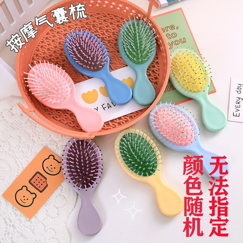 汕德卡C7HG7驾驶室TX：加粗加大大阻尼前后悬减震气囊，驾驶体验全面升级！
