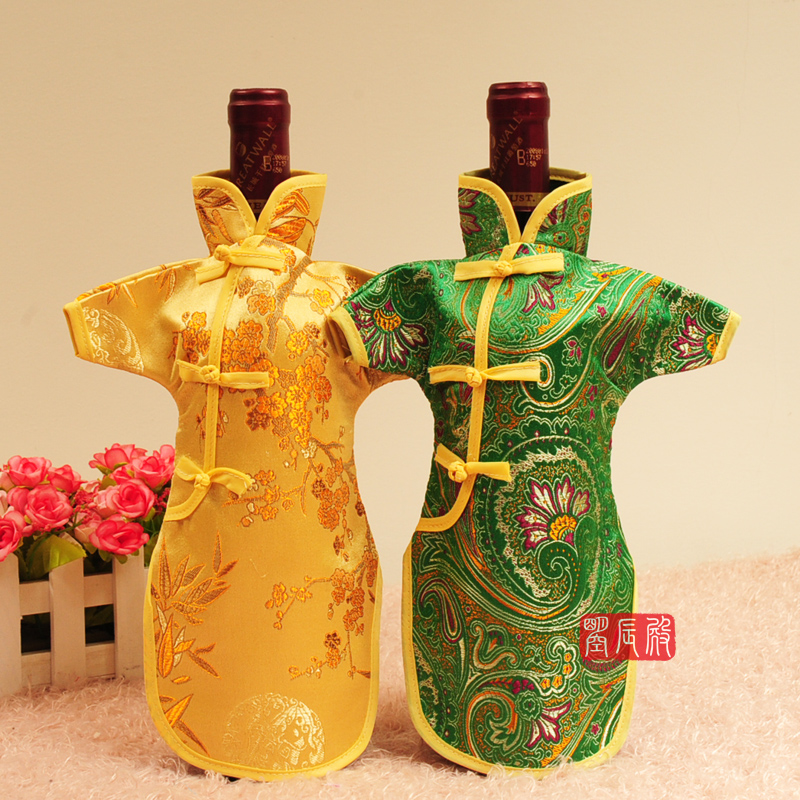 中国风织锦缎绸缎旗袍唐装红酒瓶套酒套，送给老外的最佳中式特色礼品！