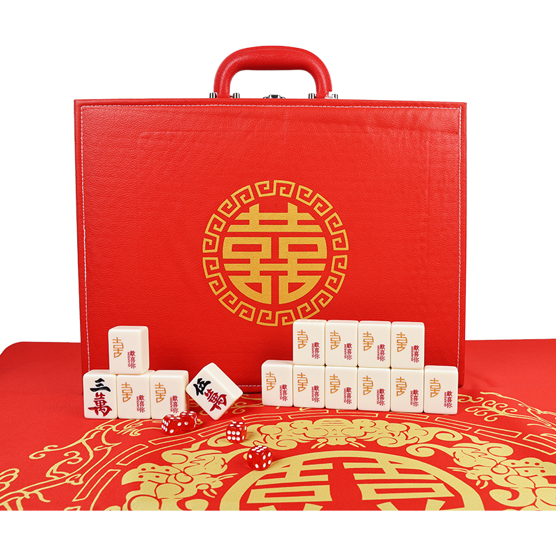 如喜麻将牌：家庭娱乐新宠，红色字母卡通麻将引领潮流！
