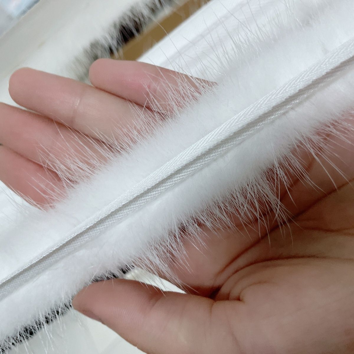 真毛水貂毛条白色：传统服饰的最佳点缀，旗袍唐装汉服比甲斗篷演出服的时尚升级！