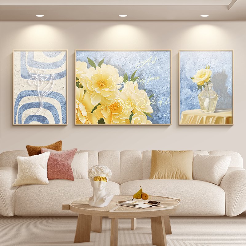 奶油风客厅装饰画：绿植三联壁画如何点亮你的现代简约沙发背景墙？