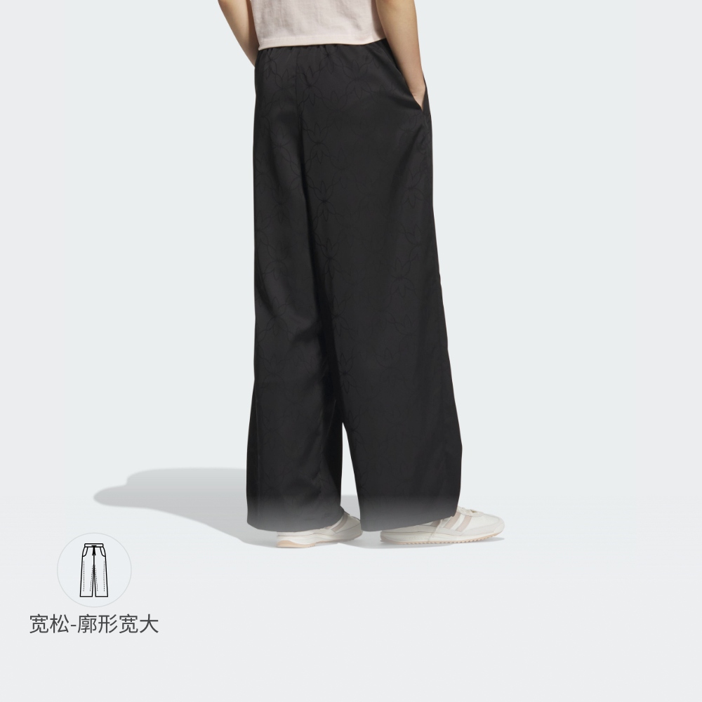 阿迪达斯三叶草Logo：经典背后的秘密，你真的懂吗？