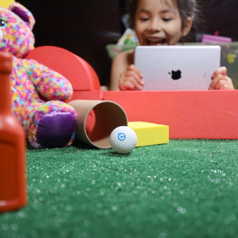 Sphero Mini Golf：指尖上的高尔夫，智能编程新风尚！