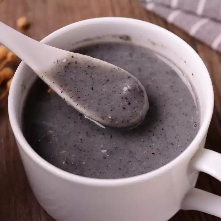 德华楼糊汤粉：唤醒味蕾的湖北老字号，武汉早餐新宠！