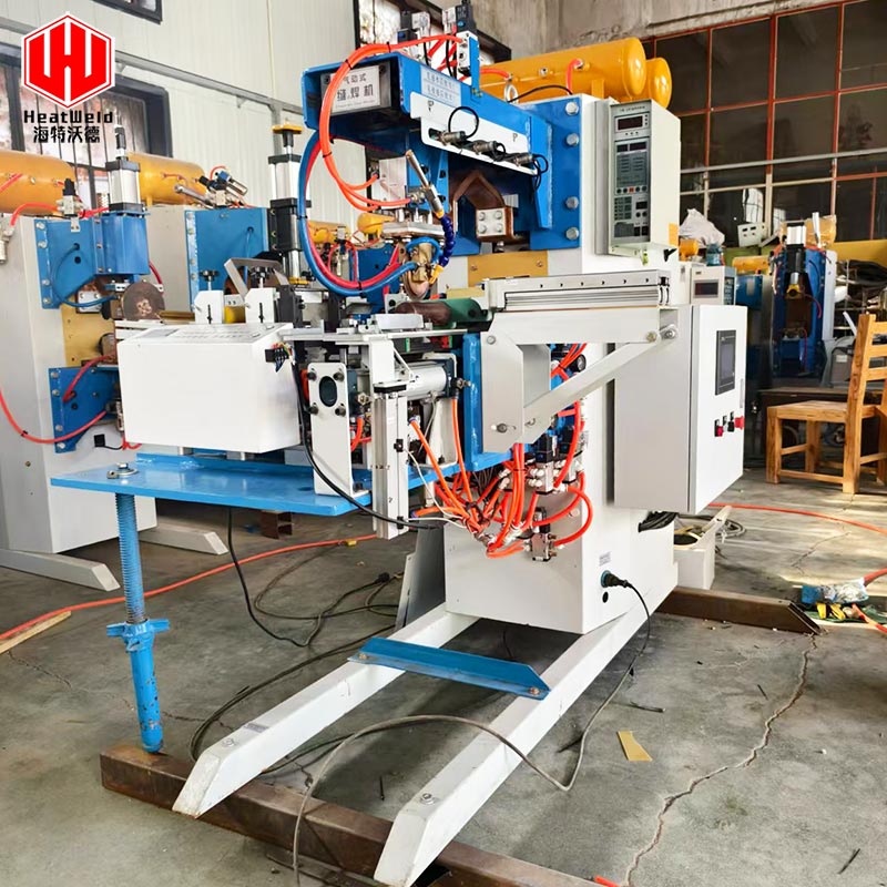 工厂直营小型直缝滚焊机，全自动滤芯网筒焊接神器，不锈钢纵向滚焊机，开启高效生产新纪元！️✨