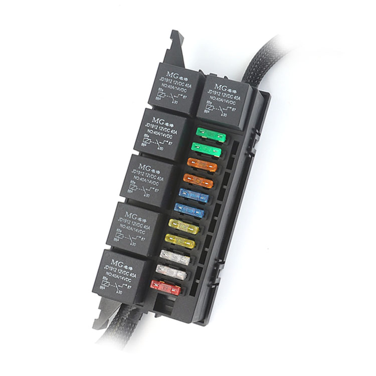 12V 6路继电器保险丝盒预接线：环卫车改装必备神器，防水耐用，轻松搞定复杂电路！