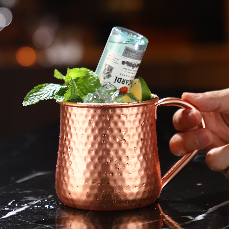 复古锤点铜杯莫斯科骡子杯：创意鸡尾酒杯，点亮你的酒吧之夜