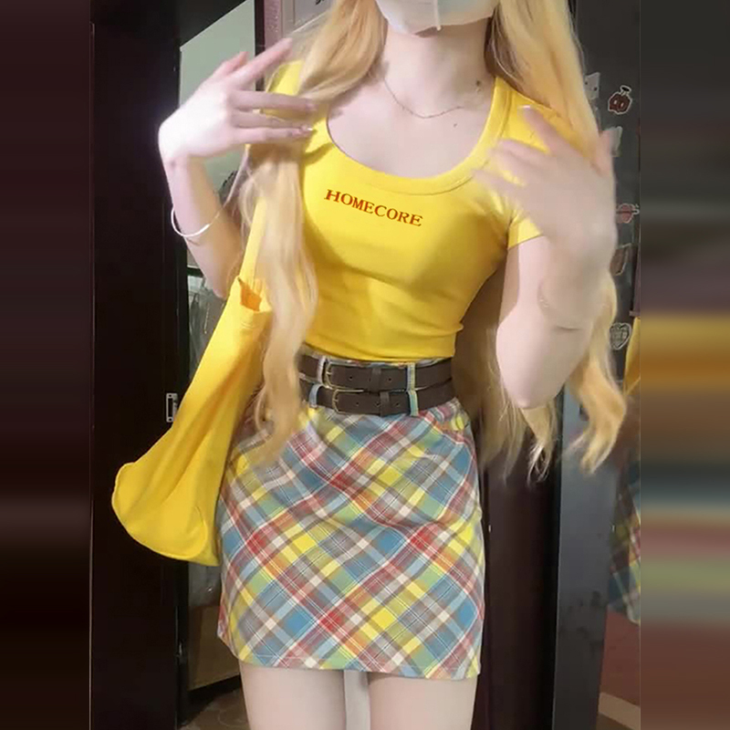女士腰带买多宽合适？绝绝子的小窍门，拯救你的搭配难题！
