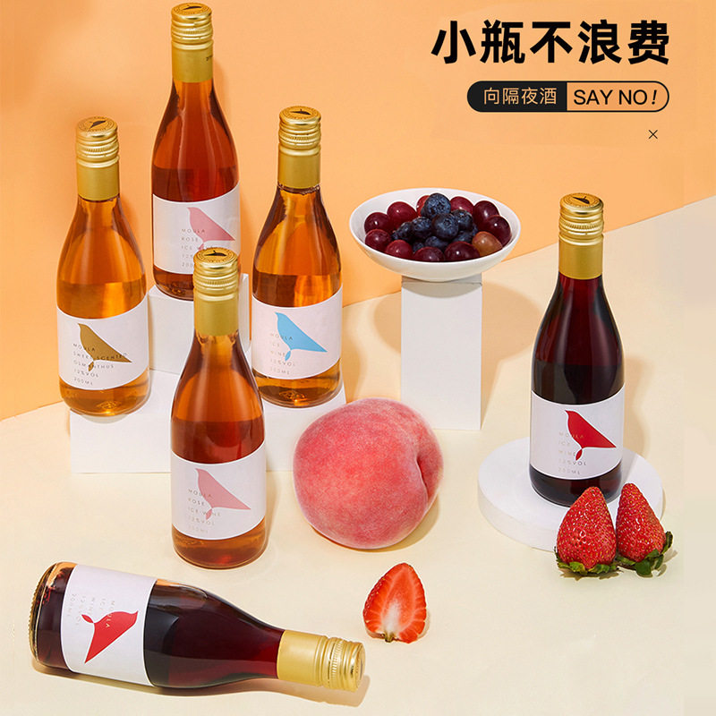 什么样的葡萄酒能让人体验热带果香与软糯质感?