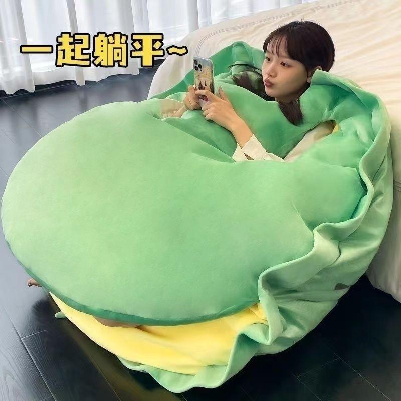 超萌乌龟壳抱枕：穿上它，做个巨型懒人！