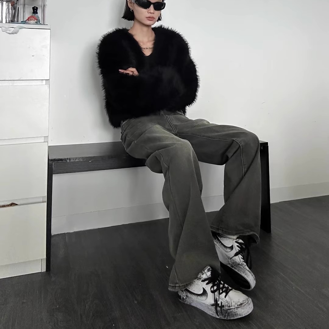 Nike Court Borough 暗魅幽影涂鸦款：黑白暗黑美学，定制你的街头态度！