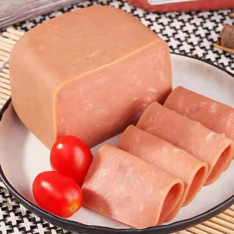 巴黎世家四万块一条火腿肠，这到底是奢侈还是智商税？