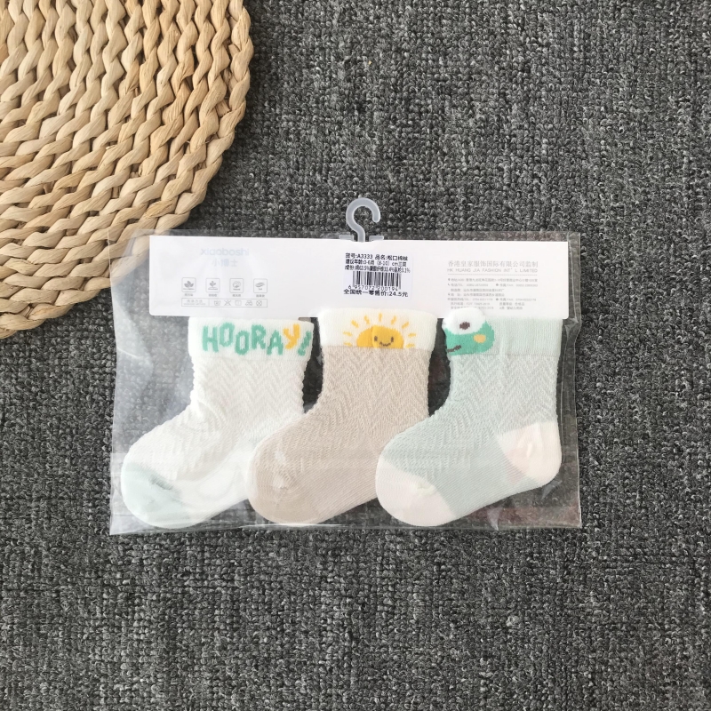 童袜品牌对照表，小白必看！拯救你的购物焦虑，让孩子穿上最合适的袜子！