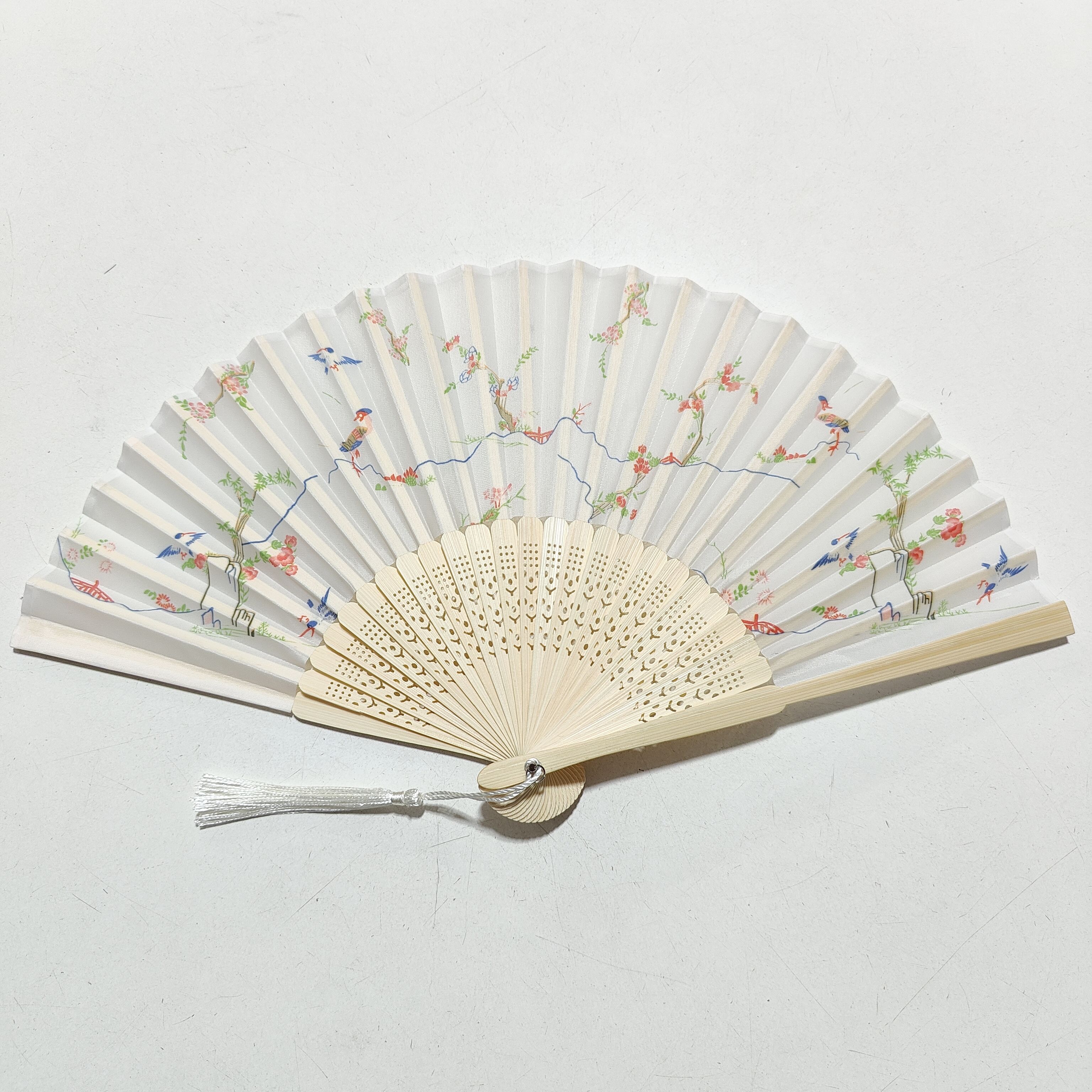 淮边筱竹×奉云：汉服鞋里的复古艺术，孔府如意云头履的魅力