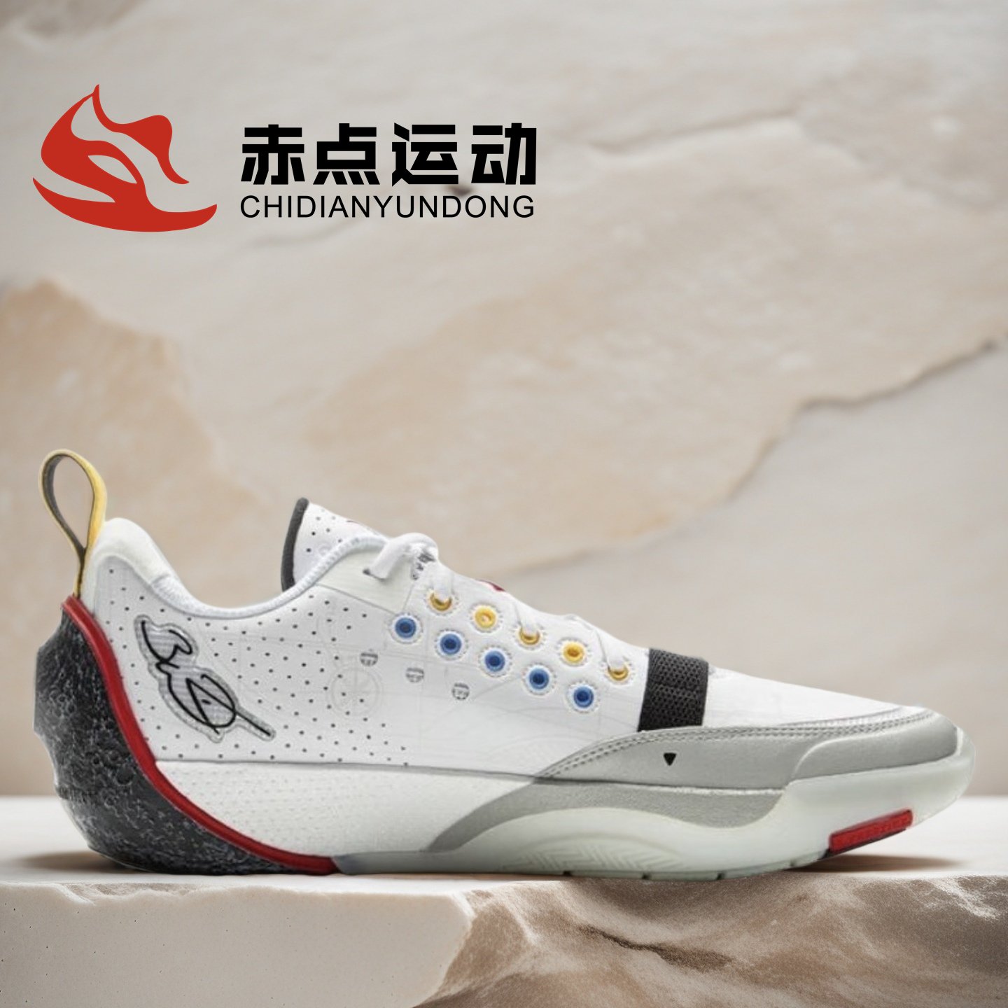赤点运动 LINING李宁全城13，黑白䨻耐磨低帮实战篮球鞋，你的球场新宠！