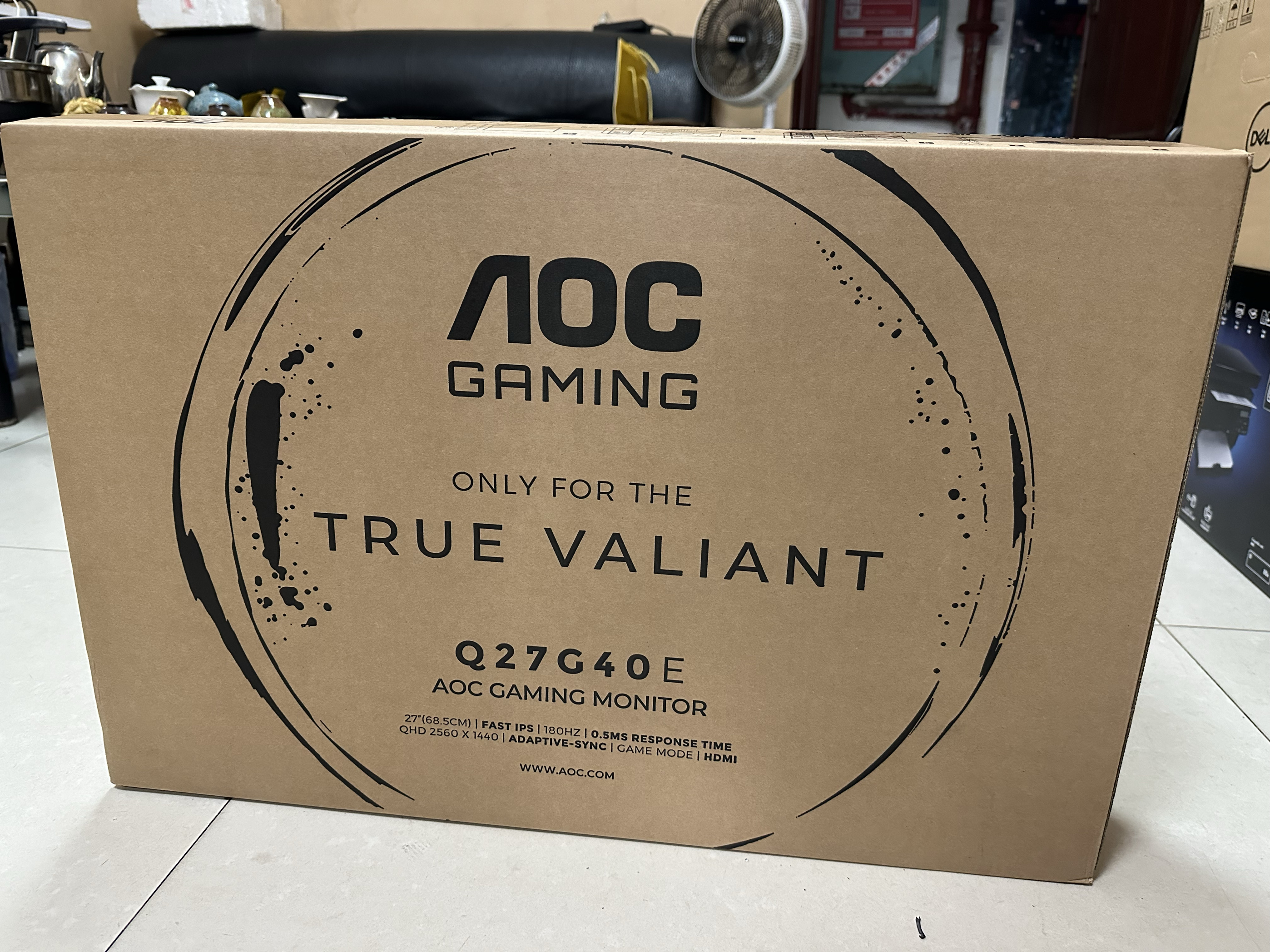 AOC Q27G40E 2K 180Hz：游戏显示器中的战斗机，全新未拆封，原厂正品，官方保修