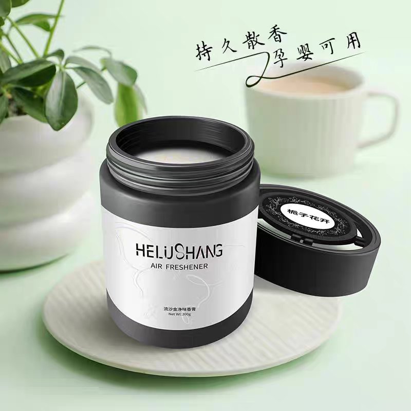 揭秘巴宝莉香水：不只是时尚的香气，更是优雅的象征