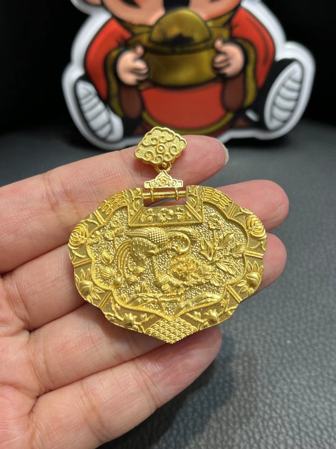 深圳水贝黄金项链：天子门生足金锦鲤锁包宫廷复古如意八宝罗盘项链，传承经典，璀璨夺目！✨