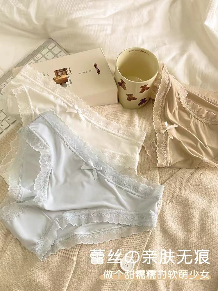 女生穿平角裤和三角裤哪个更舒服？