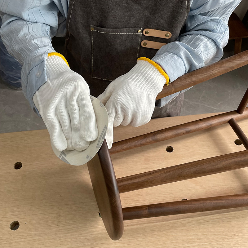 北美黑胡桃木吧台凳：打造你的完美家居角落