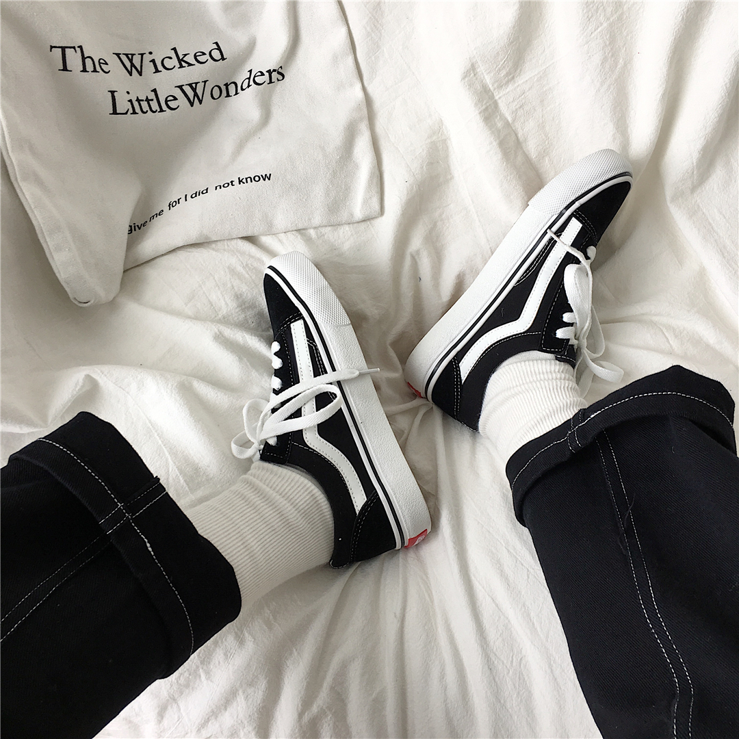 Vans这个品牌中文叫什么？