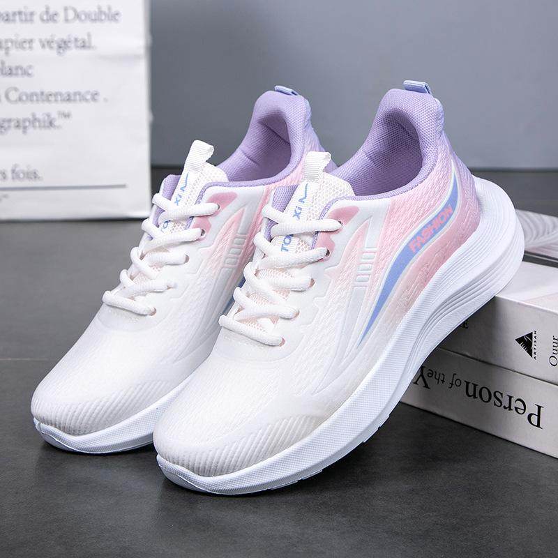 2026秋季新款水上漂轻便运动鞋，究竟有何独特之处？