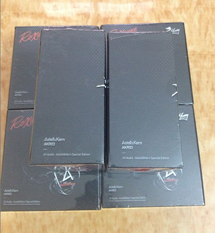 JH AUDIO Roxanne-Aion 24单元公膜定制入耳耳机：开启你的音乐新纪元