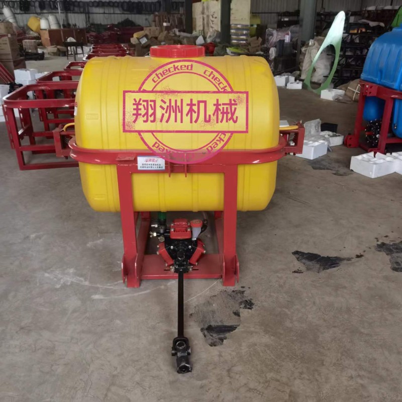 新款果园神器！拖拉机后悬挂打药机，高效喷药的秘密武器