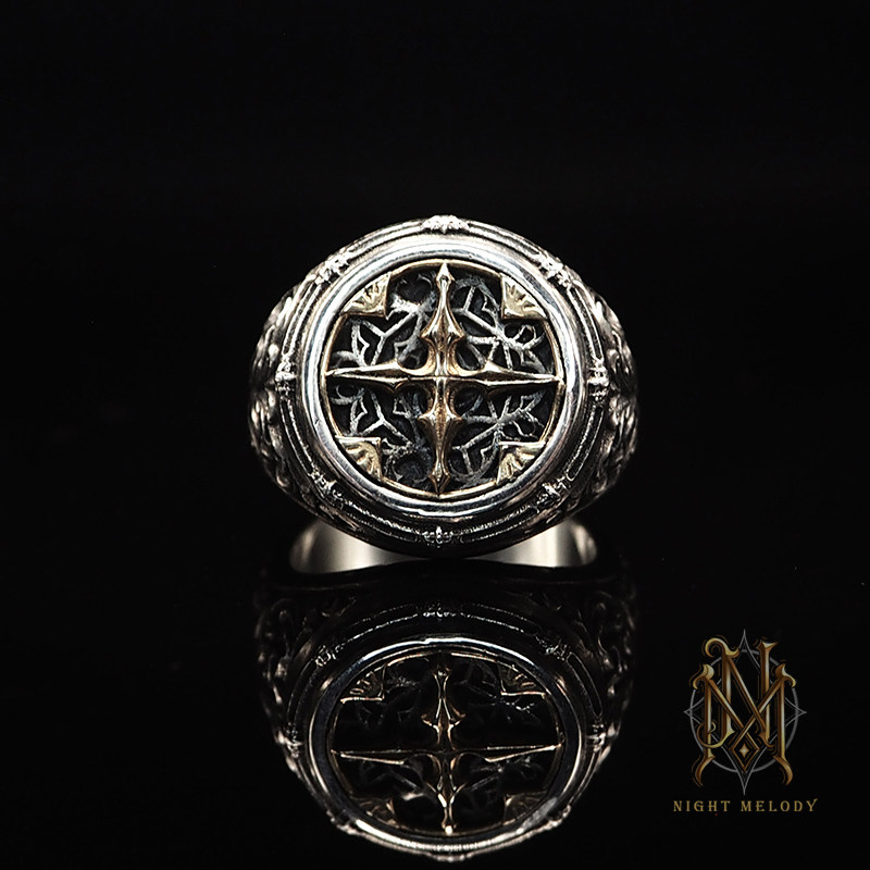 这款夜曲工作室的复古宫廷印章戒指有什么特别之处?