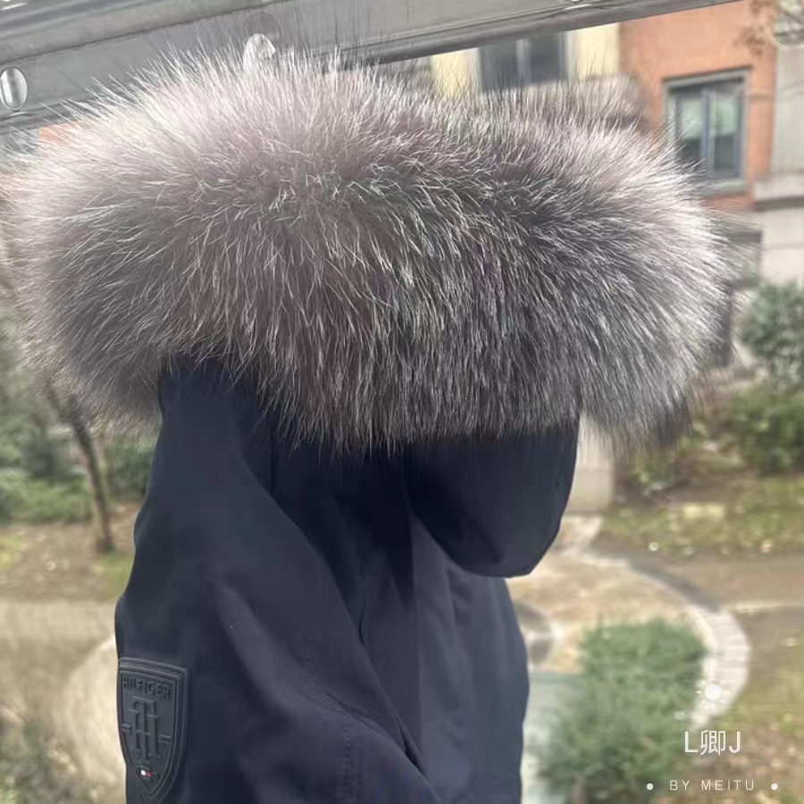 定做北面真毛领，让你的羽绒服瞬间升级，保暖又时尚！