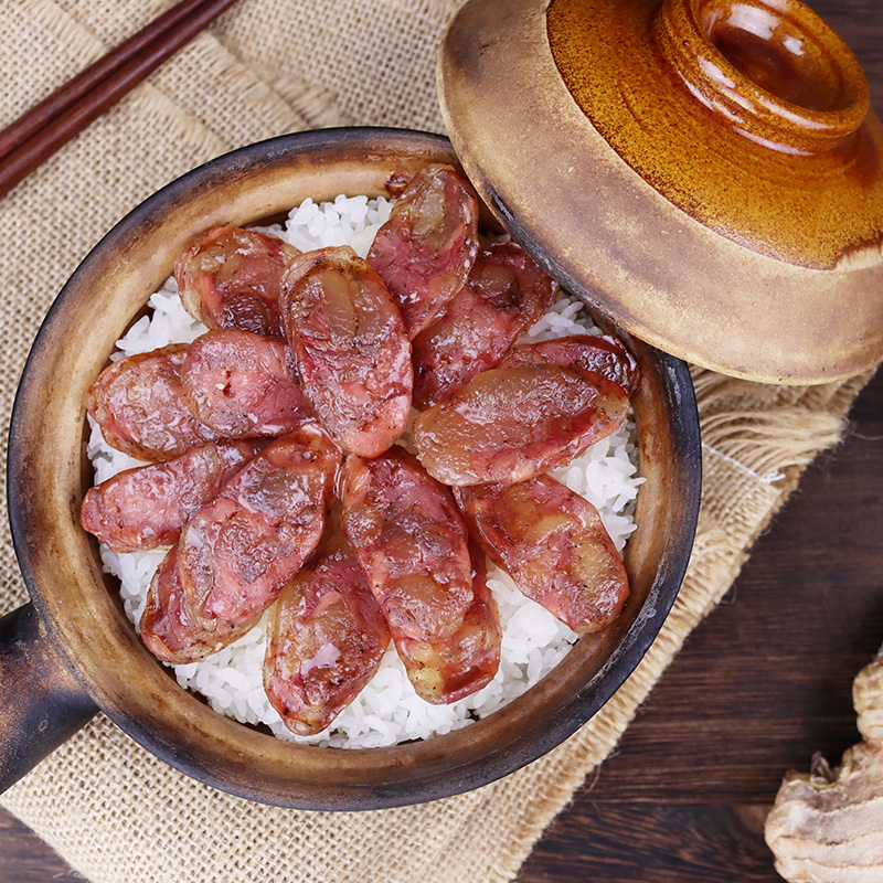 云南特产纯肉麻辣香肠：地道风味，年货必备！️