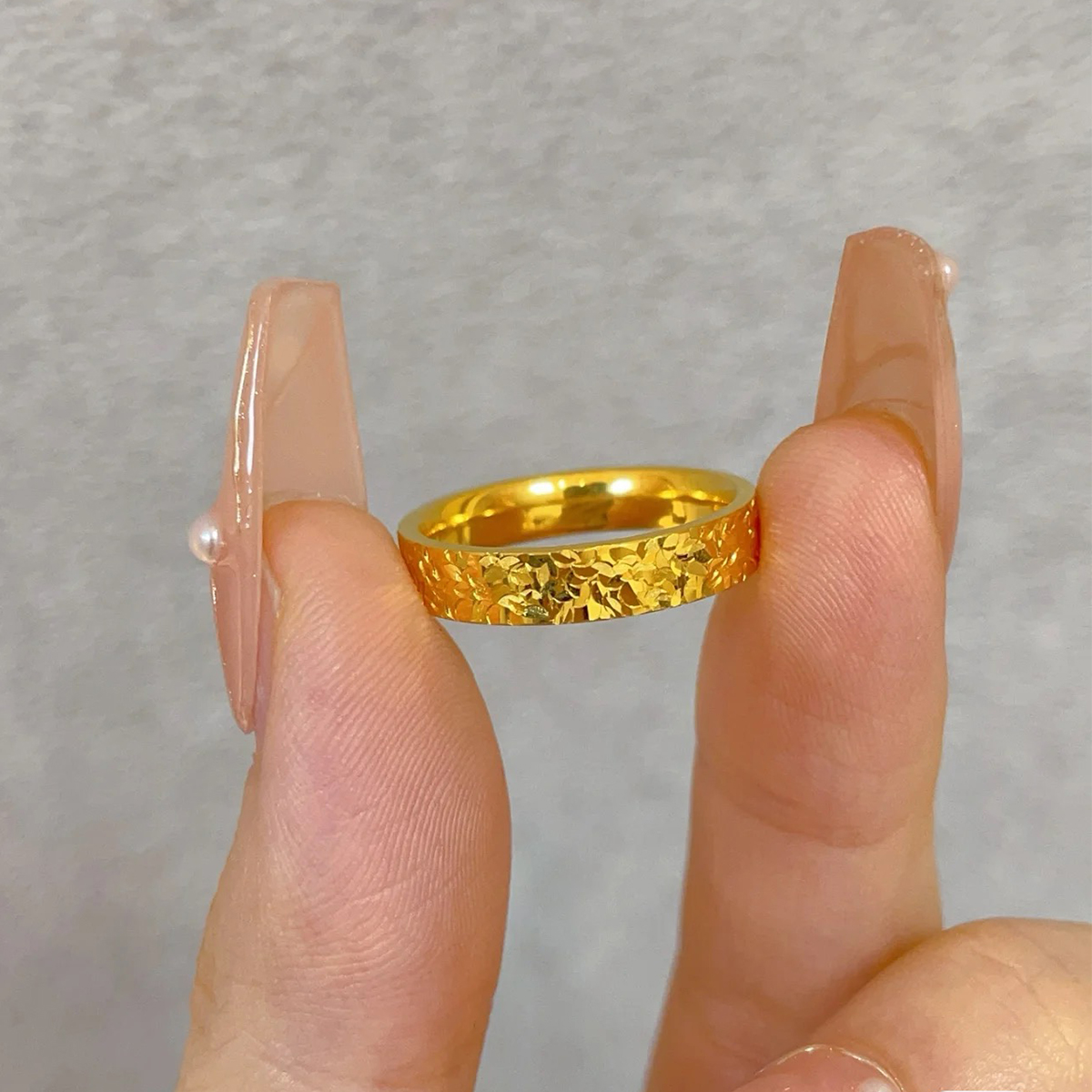 正品5G爆闪碎冰冰戒指黄金999满天星碎碎金情侣对戒，浪漫告白必备神器！