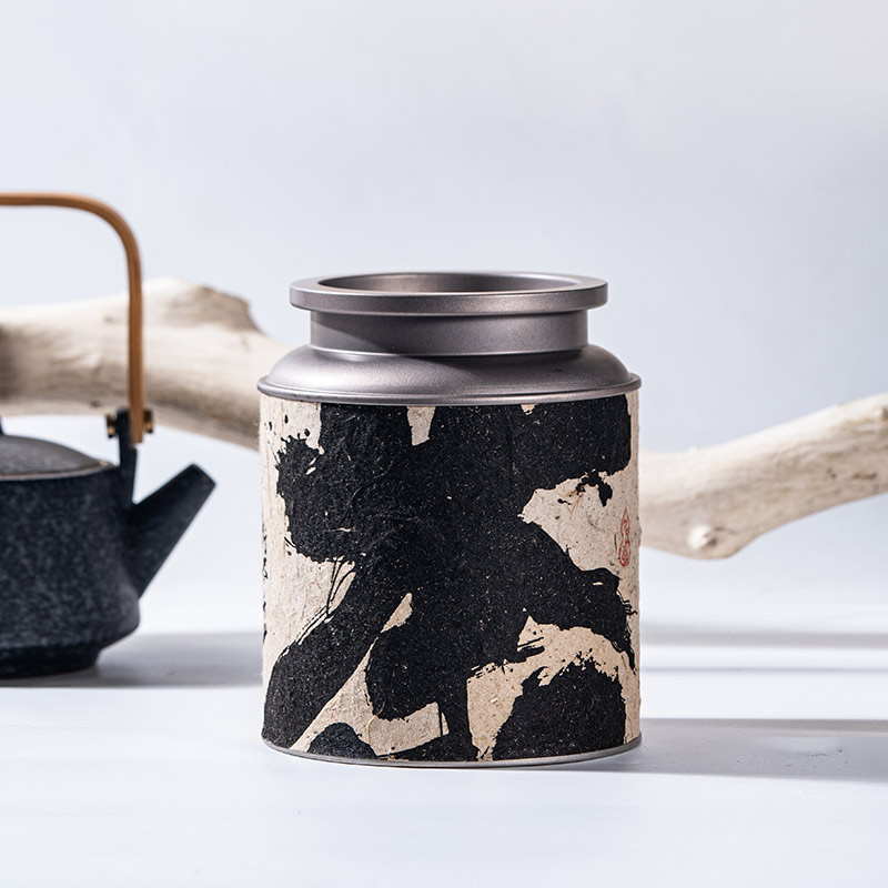 200g普洱茶饼铁盒装：茶香封存，礼赠佳品✨