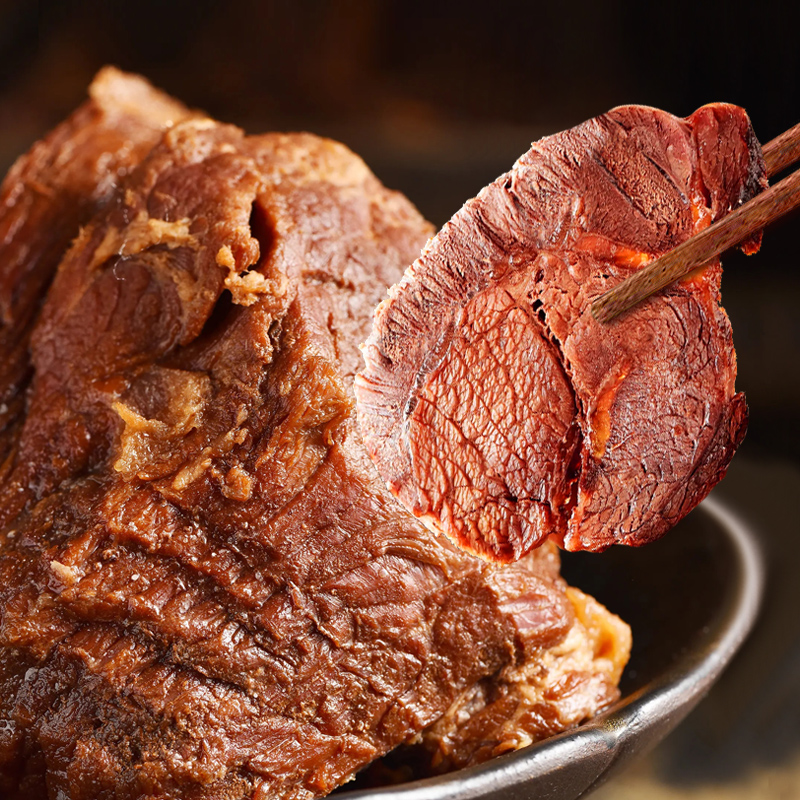 内蒙古特产酱牛肉：正宗五香熟牛肉腿腱子，低脂即食真空包装卤味熟食，尝过你就停不下来！