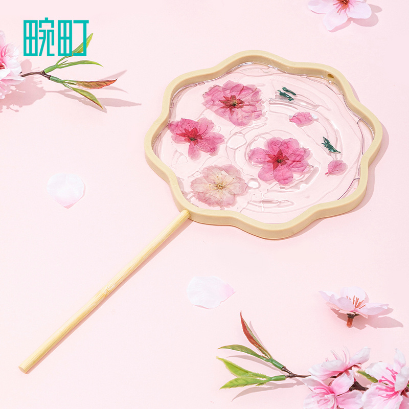 新中式国风DIY透水滴扇：抖音爆款，传承古典美学的现代创意！