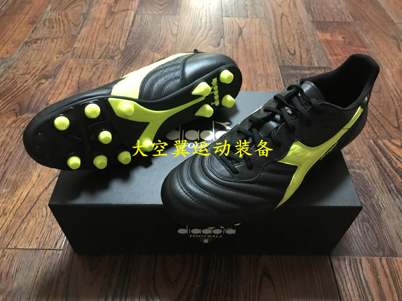 迪亚多纳足球鞋大了一码怎么办？如何选择合适尺码