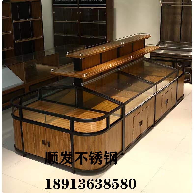 胖东来超市干果炒货展示柜：零食控必看的宝藏购物攻略！