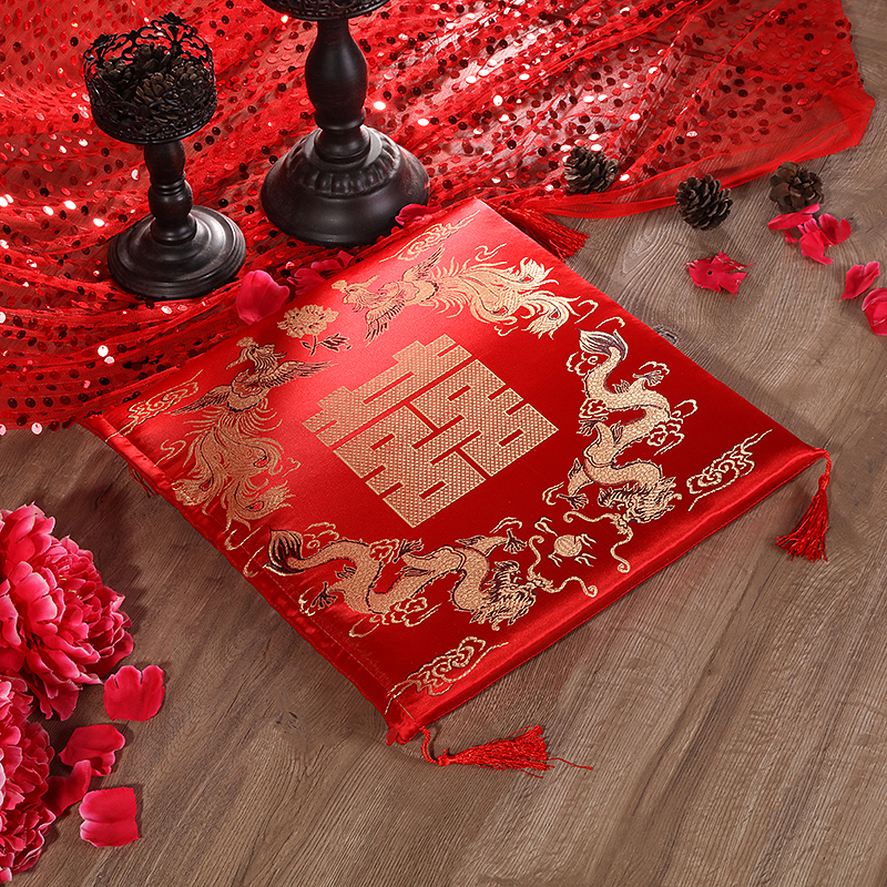 婚庆坐福垫：婚礼必备神器，跪拜父母的暖心选择