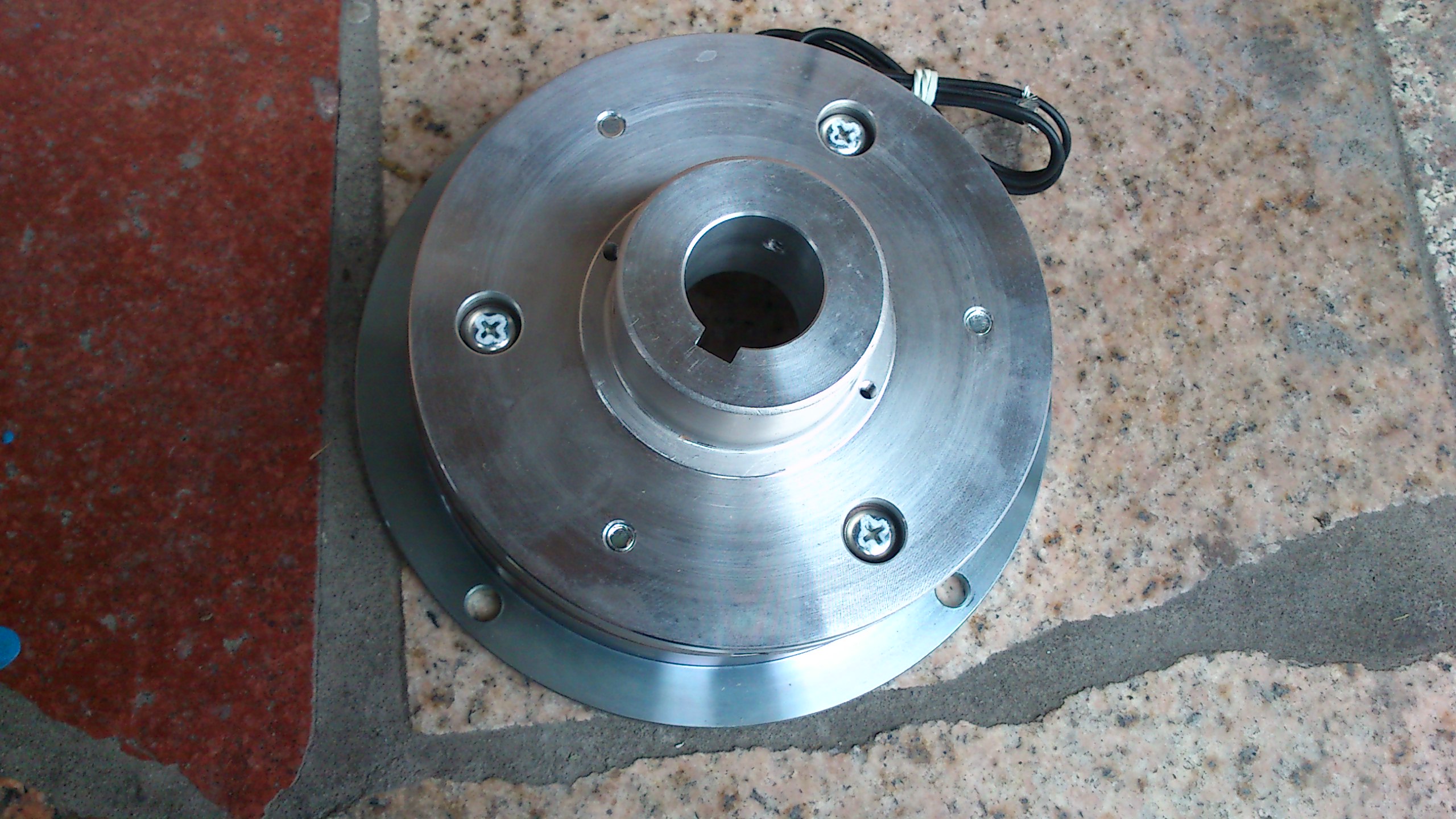 MIKIPULLEY 04 24V 8W电磁离合器：日本制造，工业级品质的信赖之选