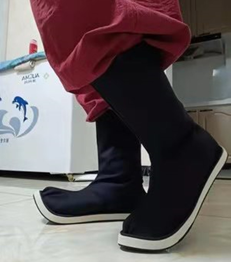 戏曲鞋靴大揭秘：花旦鞋的魅力，让你一秒穿越古典美学！✨