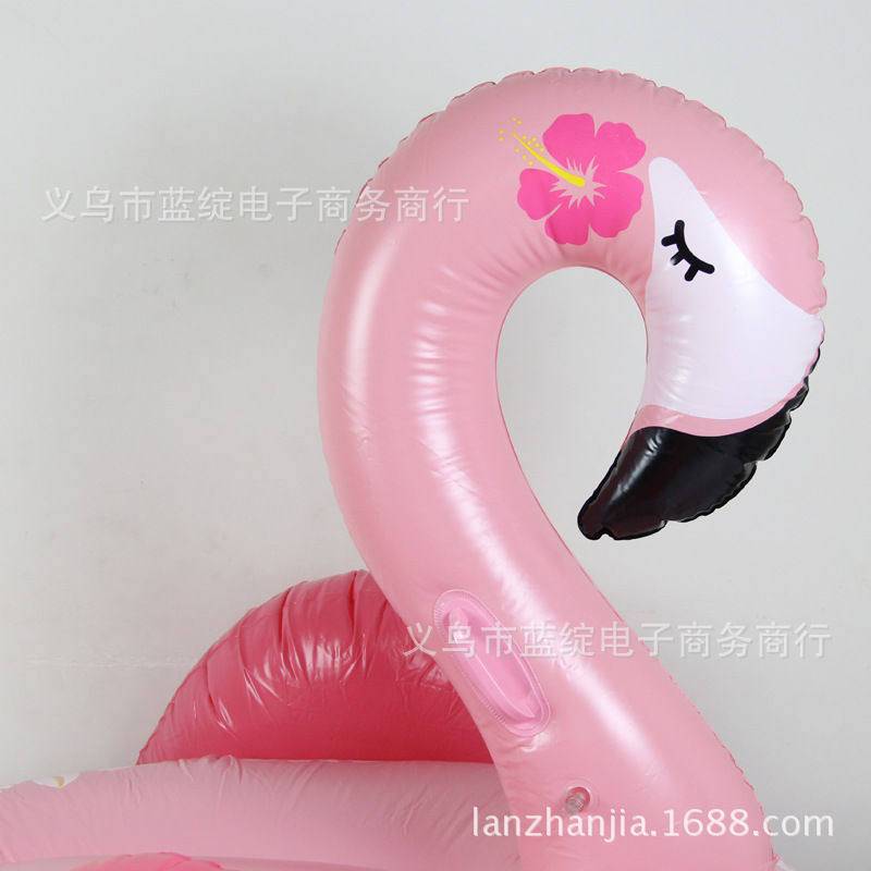 2026年夏天，如何选择适合全家使用的游泳圈和浮床？