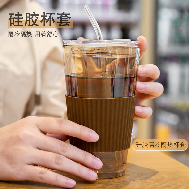 冷萃咖啡，那杯冰爽的秘密：与热萃有何不同？