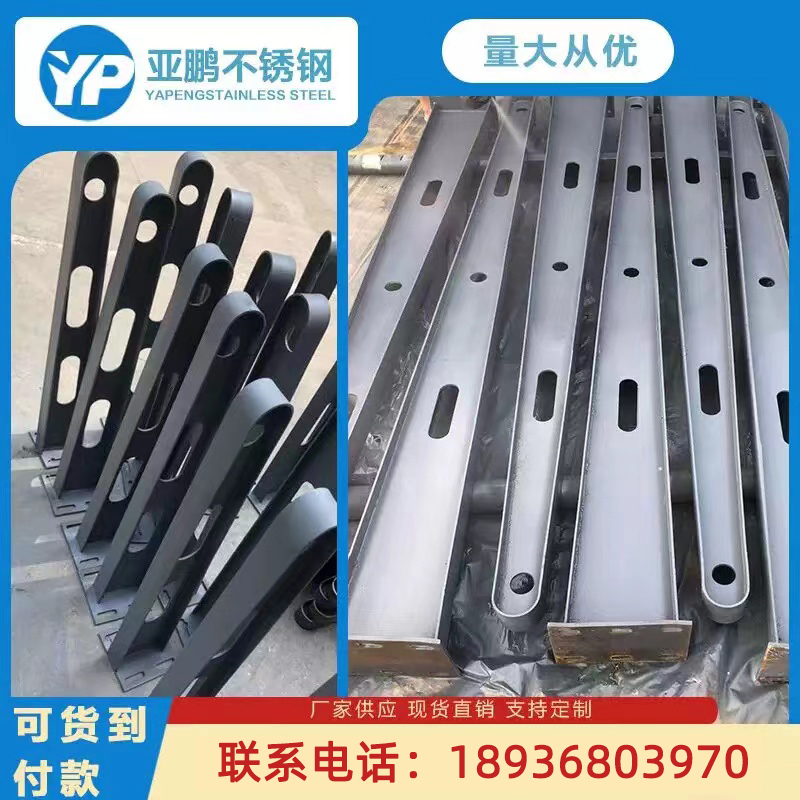 雨棚钢梁牛腿支架阳光顶挑梁钢结构玻璃幕墙铁架子承重铁牛腿定做：揭秘建筑美学与结构安全的秘密武器