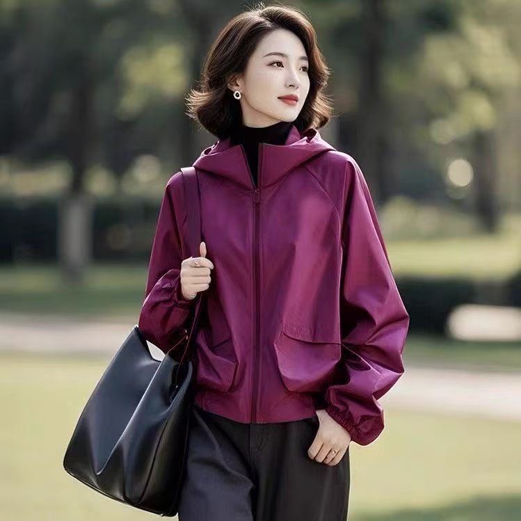 2025春秋季新款爆款小香风连帽冲锋衣，潮流百搭，你值得拥有！✨
