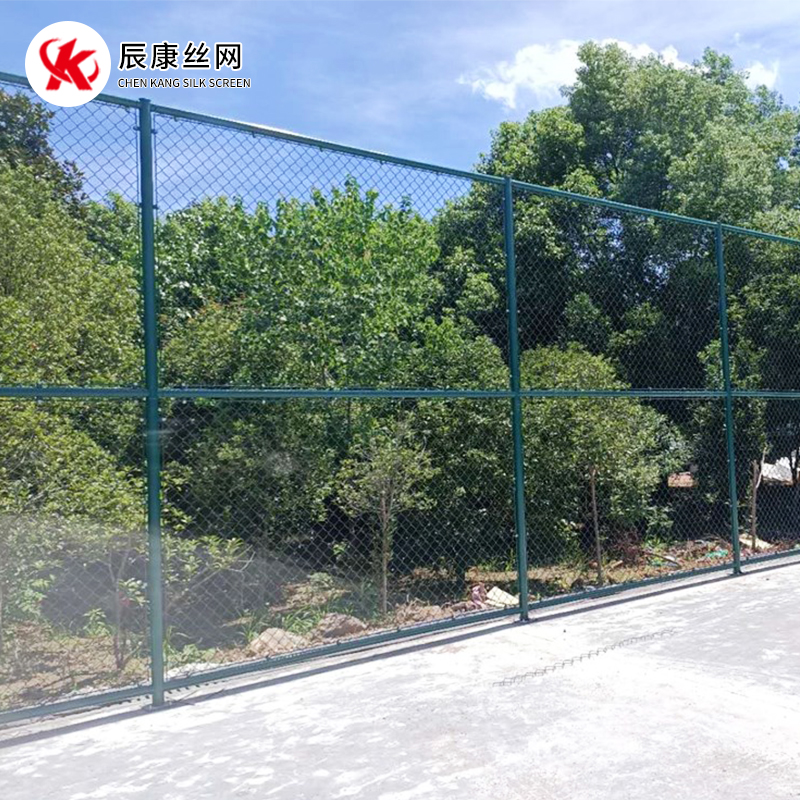 宾泰球场围栏网：守护绿茵场的秘密武器，你了解多少？