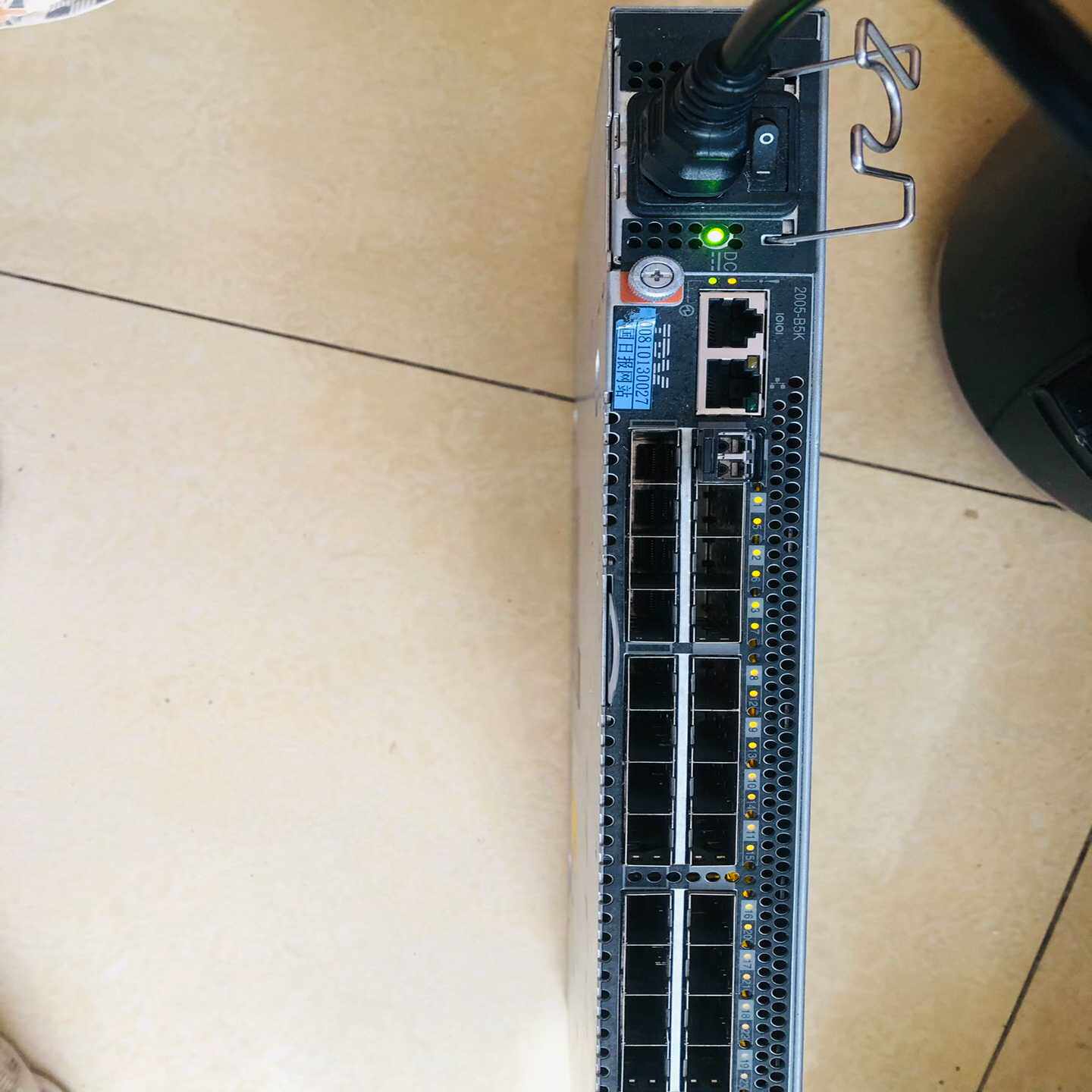 如何选择适合您的 IBM Flex System FC5022 光纤交换机？