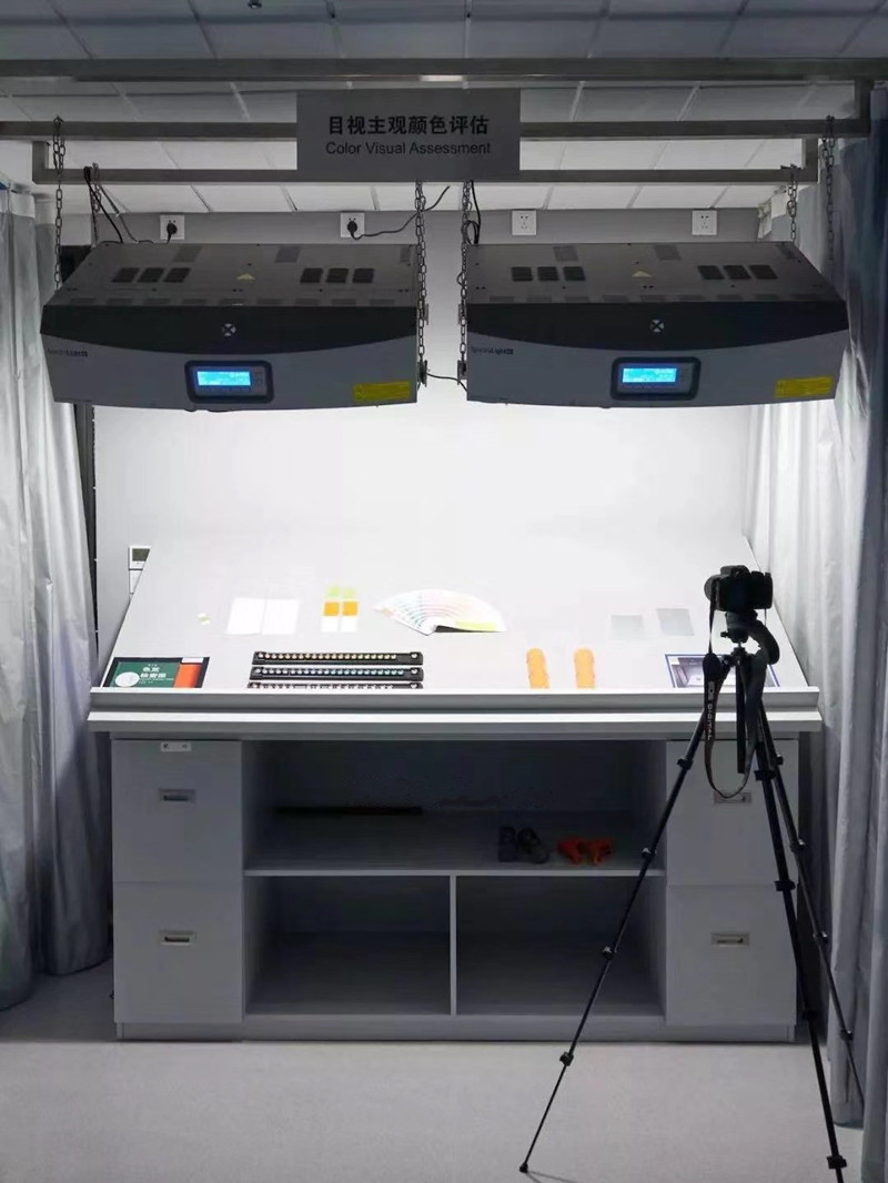 美国X-Rite爱色丽SpectraLight QC特大第四代标准光源对色比灯箱：色彩管理的终极武器！